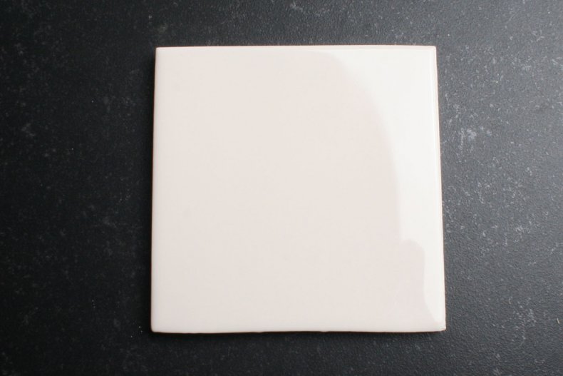 33 - creme 2 10x10 tegel