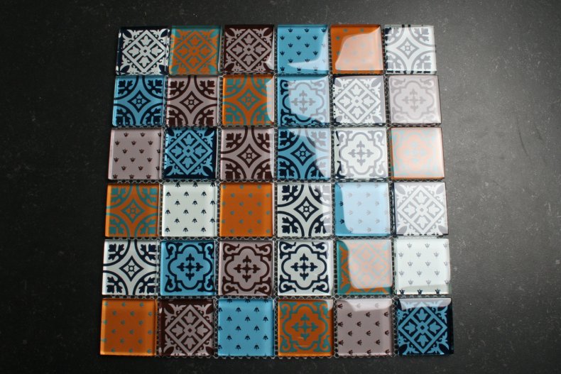 decoratieve glastegels kleur 5x5 cm.