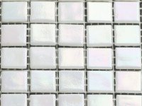 OTSP 03 white iridescent 20x20x4mm